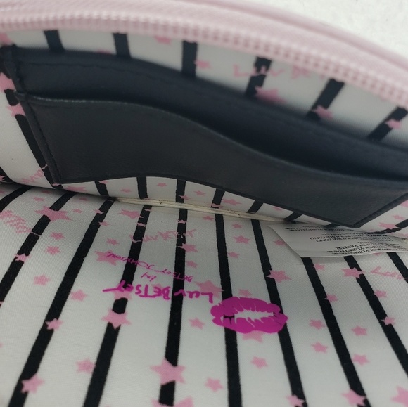 Betsey Johnson Pink Unicorn Clutch Wristlet - Picture 3 of 3